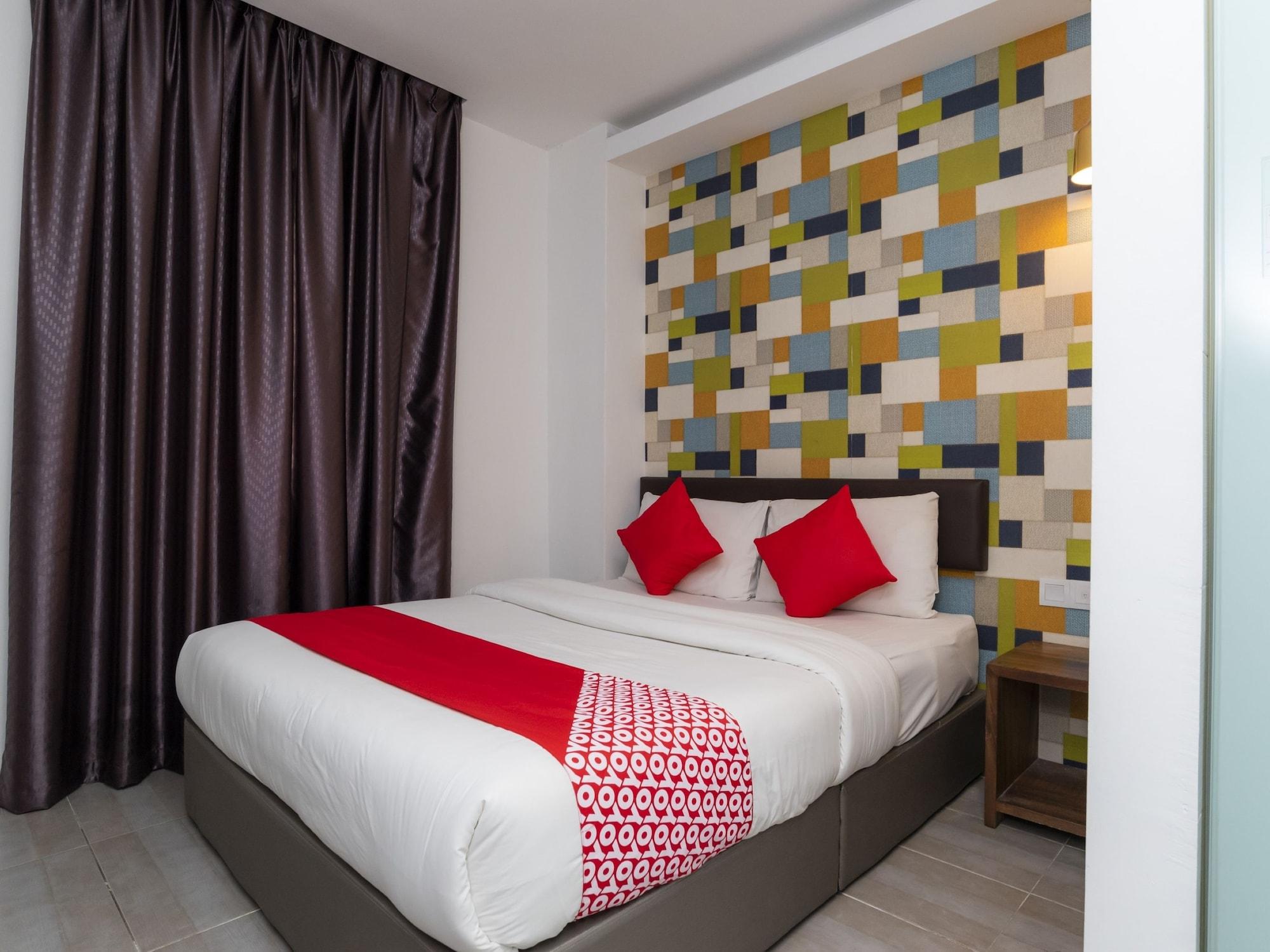 Hotel Oyo 89355 Big Big Johor Bahru
